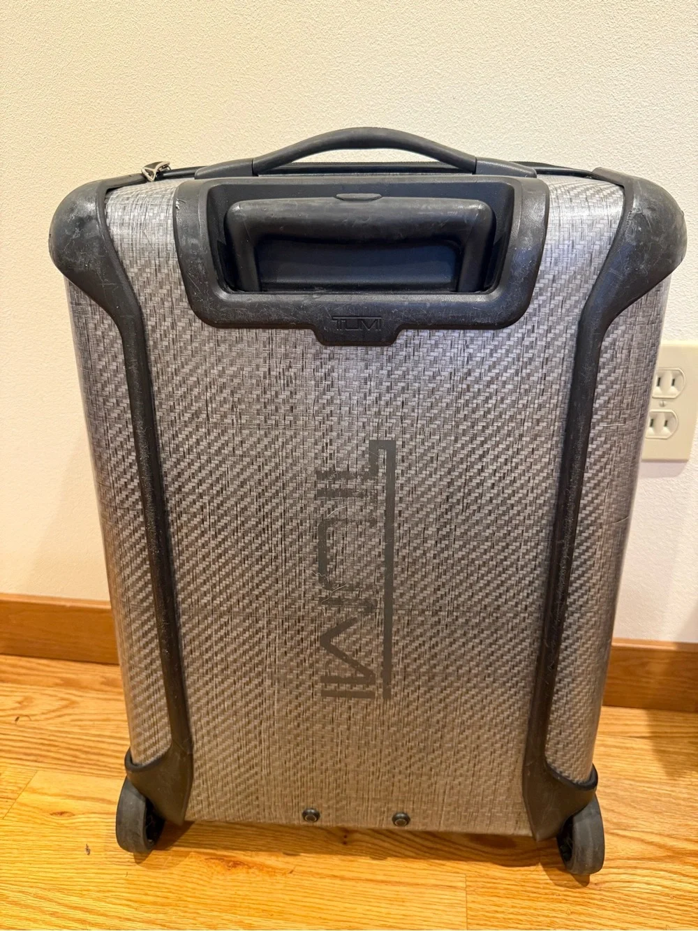 Tumi Tegra-Lite Continental 2-Wheeled Carry-On